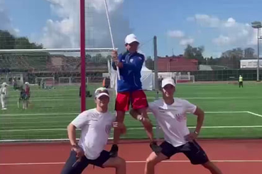 Давайте вместе создадим волну патриотизма и единства!