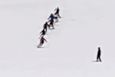 Один за другим, как единое целое!